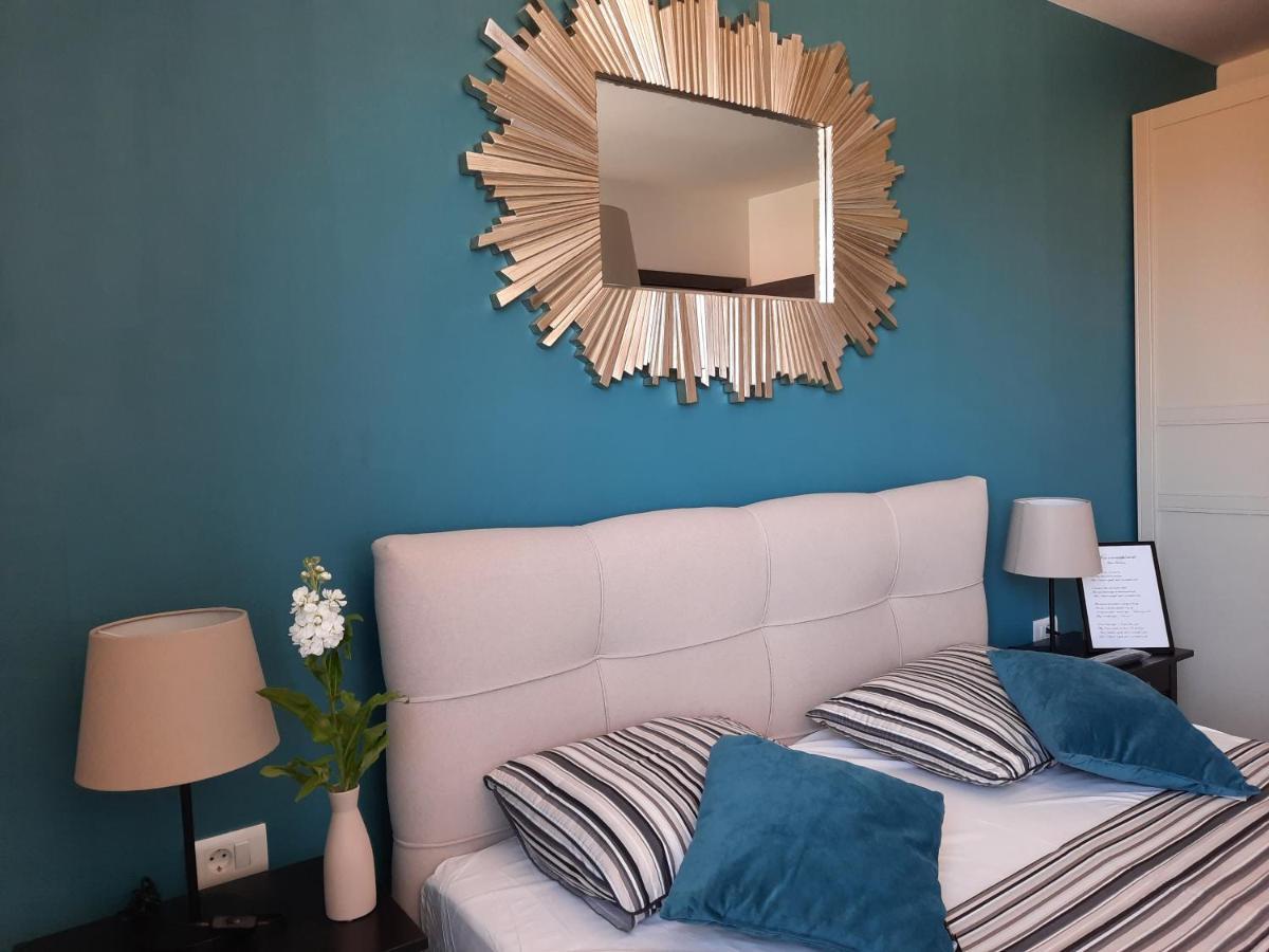 Enjoy Pula - New Apt With Terrace And Free Parking Garage Buitenkant foto